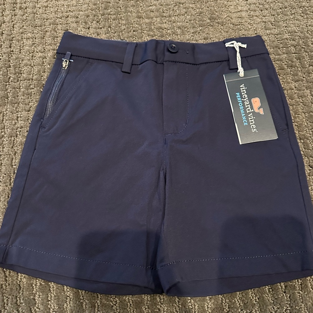 Vineyard vines blue shorts